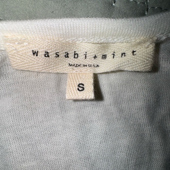 Wasabi & Mint Cream Flowy sleeve crop Blouse. Size Small.  EUC - Picture 4 of 9